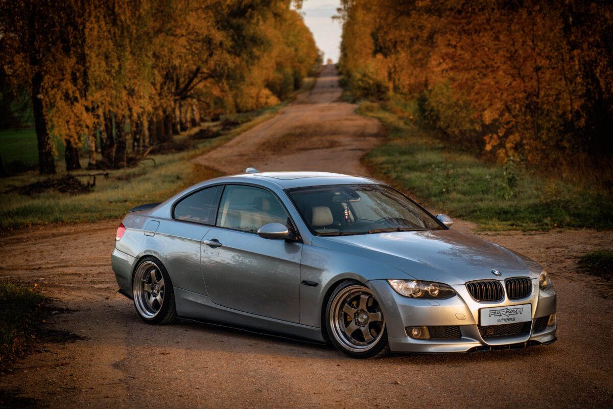 FORZZA FLAMBER Hyper Black / Lip Machined