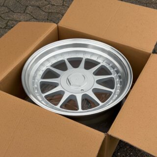 17" Hartge Style Kant Felger 7962F Silver Polished Lip – 4x100