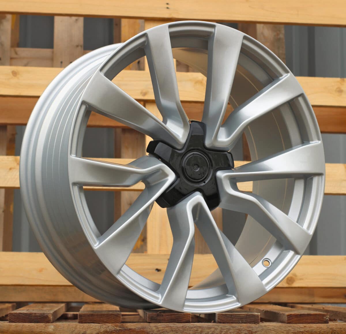 Tesla Model 3 felger 19x8.5 ET38 Silver Shining
