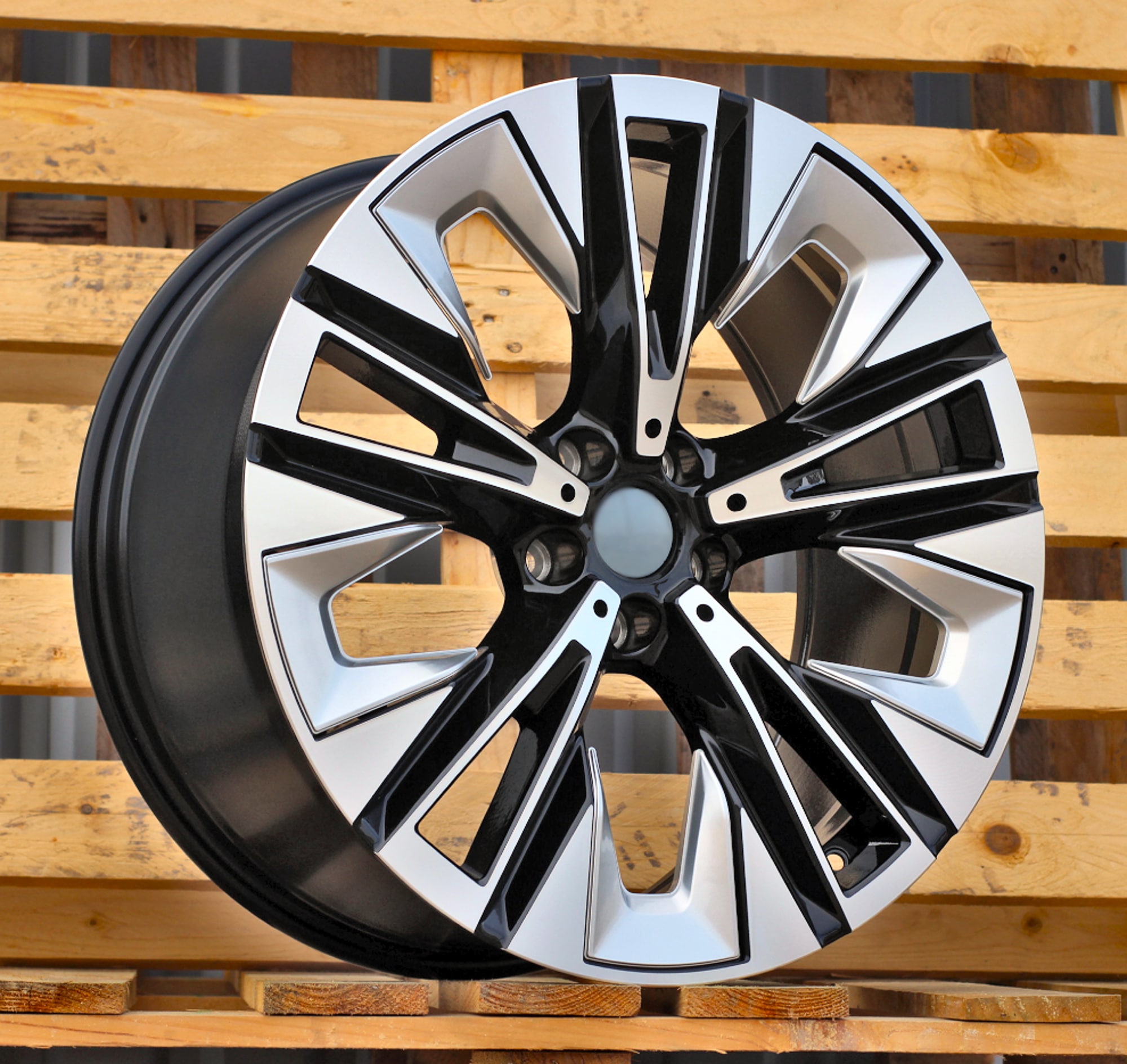 Racingline H3521F – BMW 5 Series G60 / i5 Style Felger R20 & R21 | Hybrid Forged Black Polished