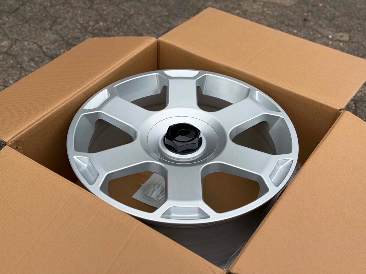 RACIN Rotiform Style felger – IN01025F Hybrid Forged