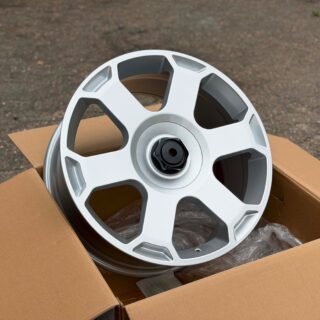 RACIN Rotiform Style felger – IN01025F Hybrid Forged