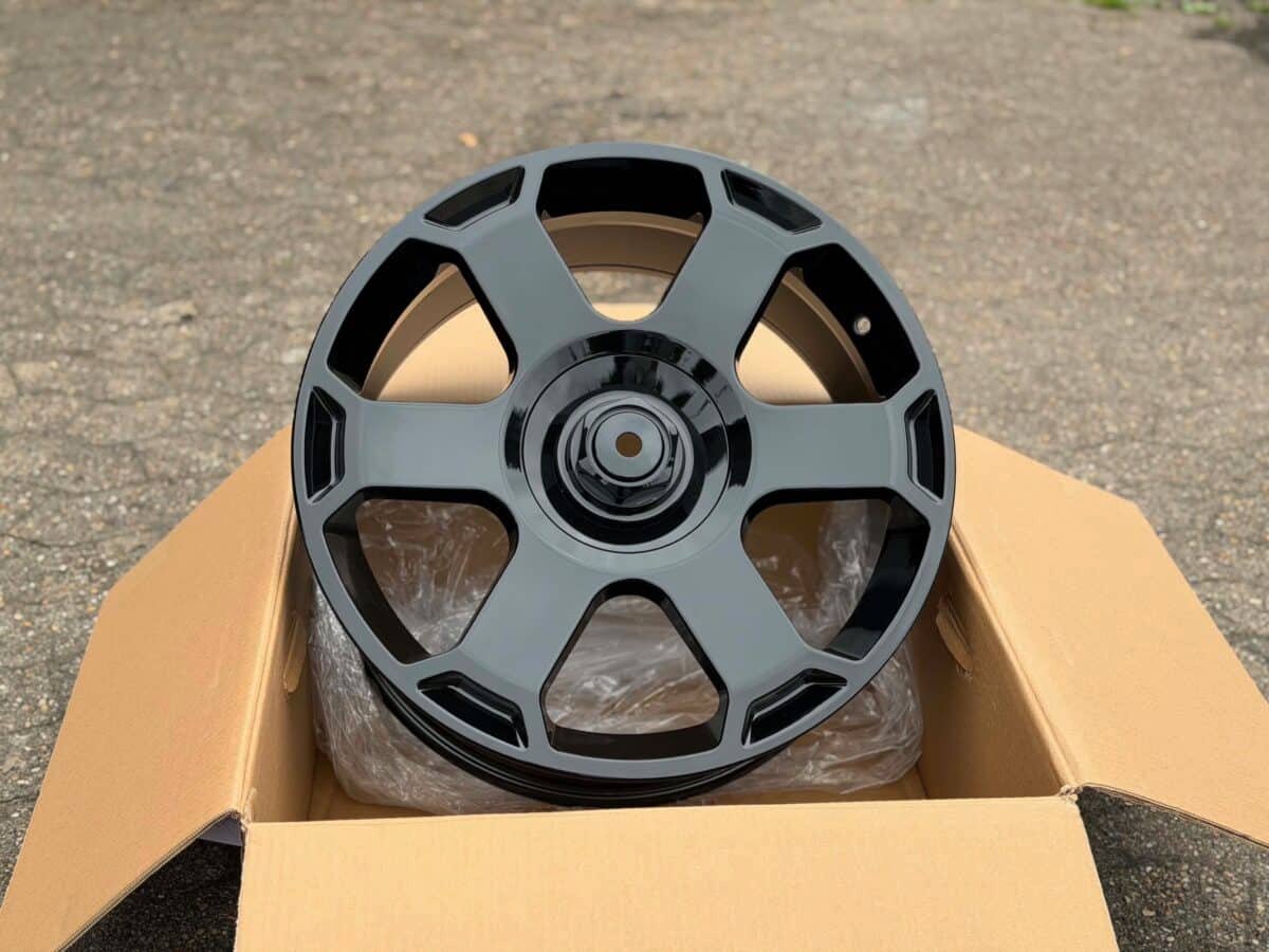 RACIN Rotiform Style felger – IN01025F Hybrid Forged
