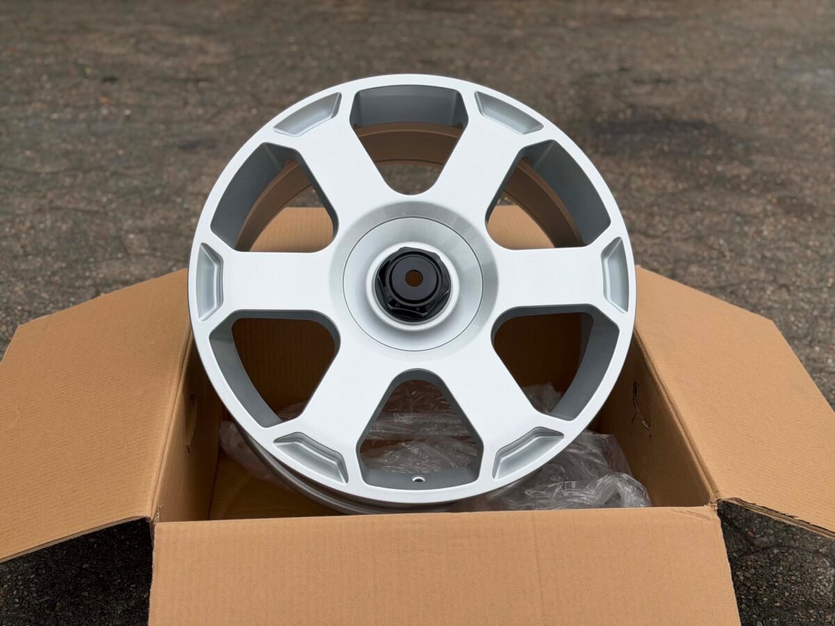 RACIN Rotiform Style felger – IN01025F Hybrid Forged