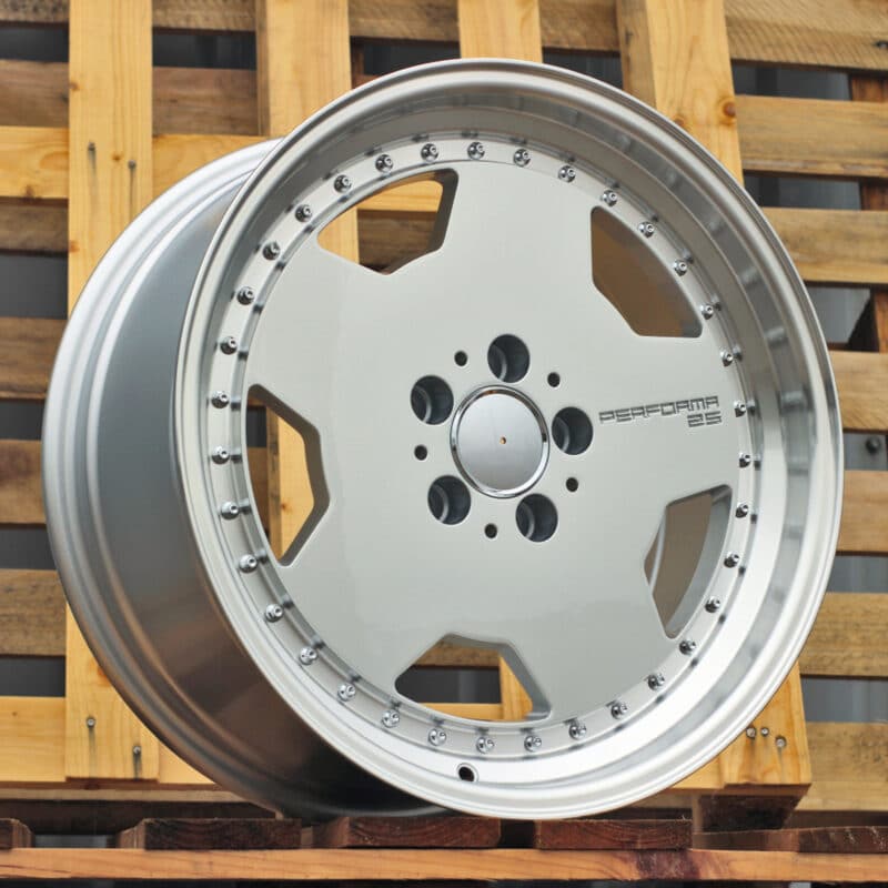 Mercedes Monoblock Style Performa 25 Hybrid Forged Felger 18"