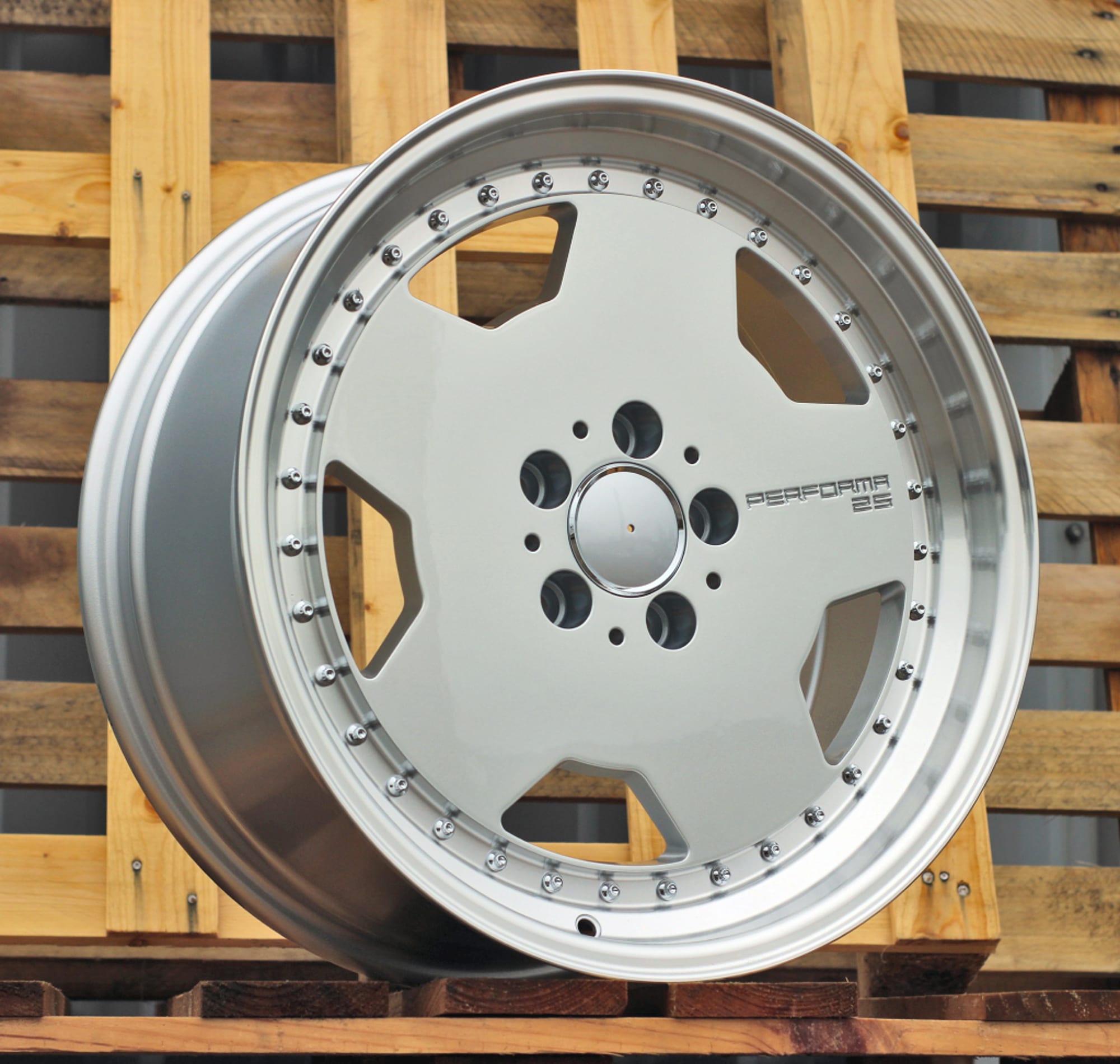 Mercedes Monoblock Style Performa 25 Hybrid Forged Felger 17-18″