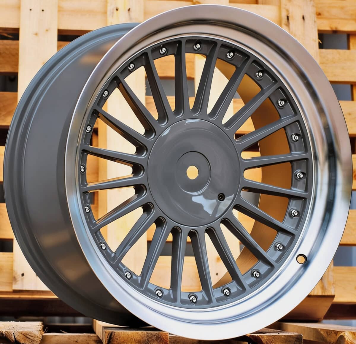 BMW felger R17 Alpina Style Graphite med polert kant